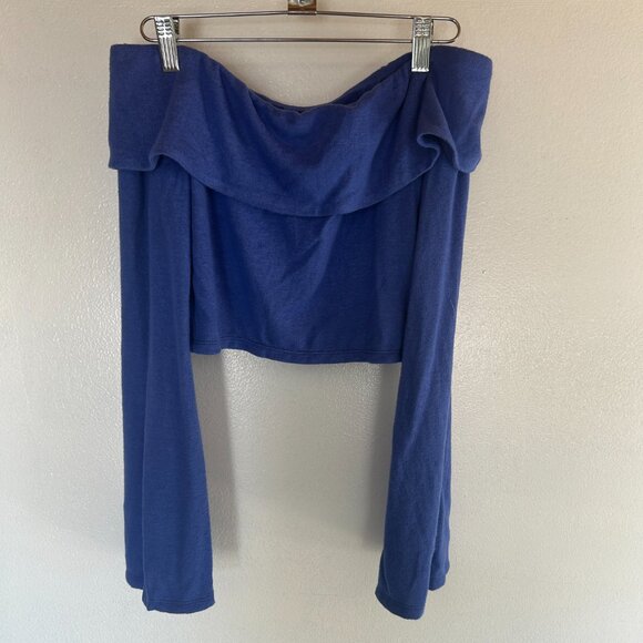 Dippin’ Daisy’s Jessie Sweater & Fold-Over Mini Shorts set - Picture 3 of 8